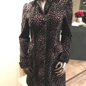 Beautiful velvet Leopard print coat size 4